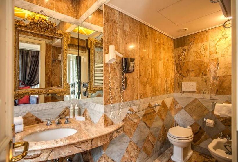 Junior Suite con Terrazza, The Britannia