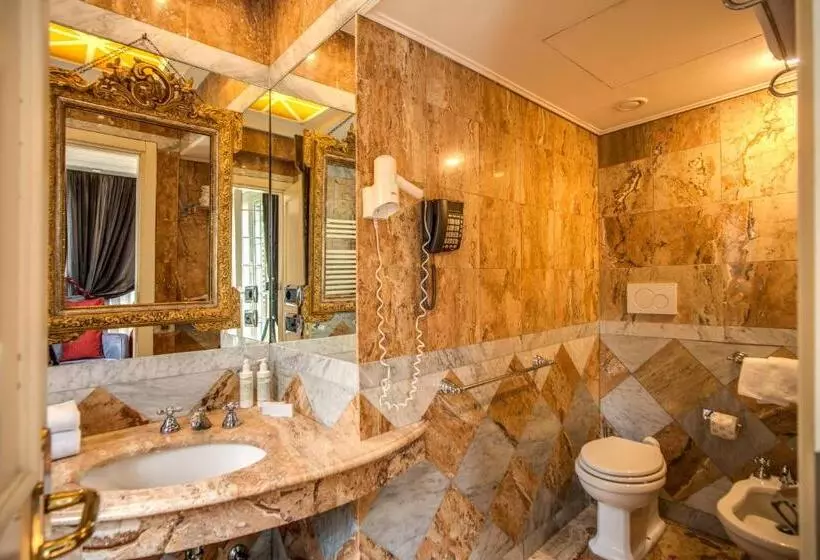 Junior Suite con Terrazza, The Britannia