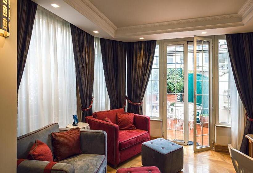 Junior Suite con Terrazza, The Britannia