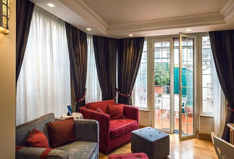 Junior Suite con Terrazza, The Britannia