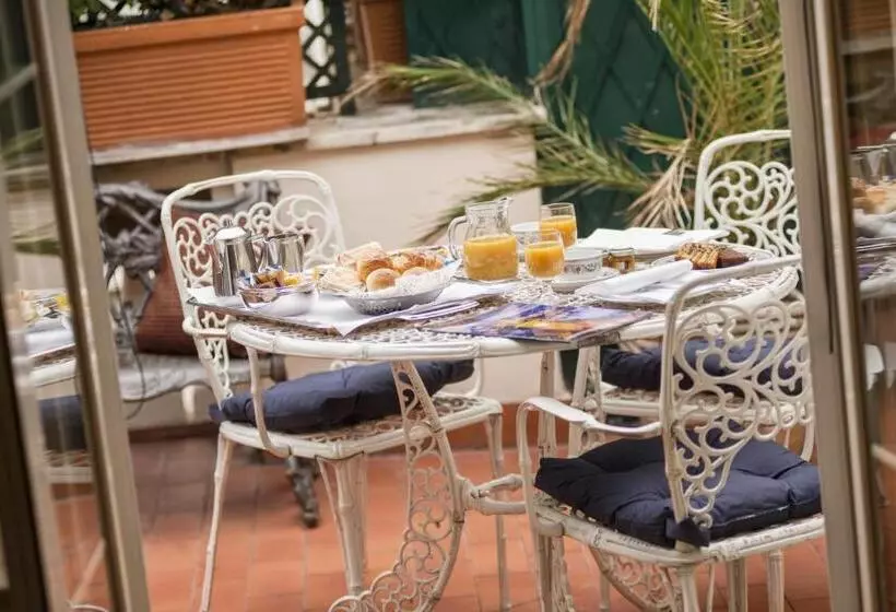 Junior Suite con Terrazza, The Britannia