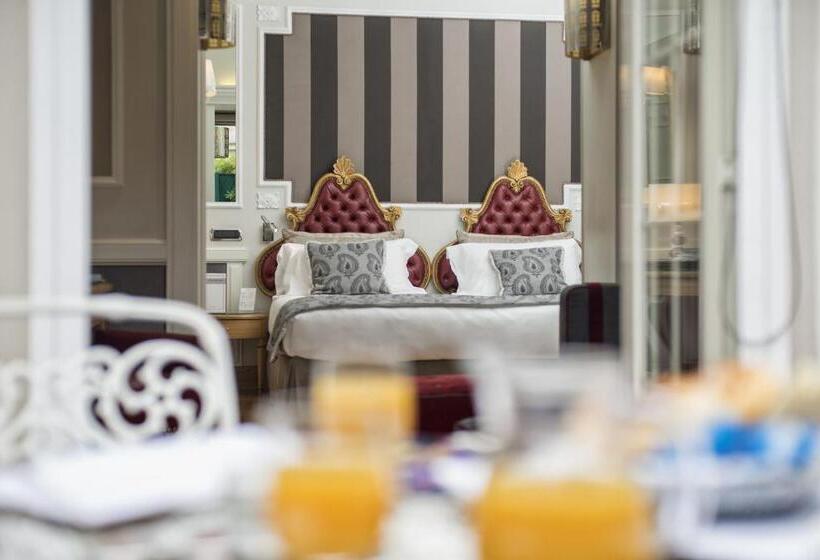 Junior Suite con Terrazza, The Britannia