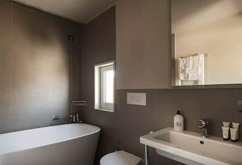 Suite, The Republic
