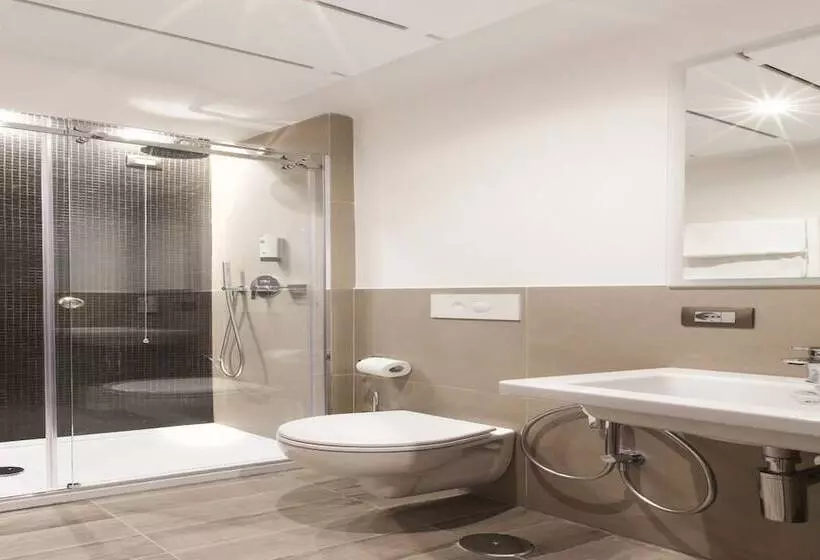 Suite, The Republic