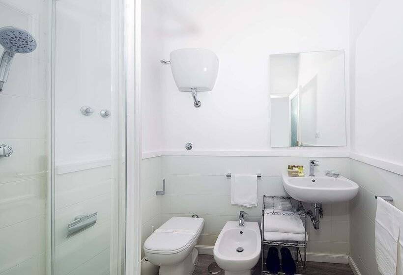 חדר אקונומי, Tramonto d'Oro