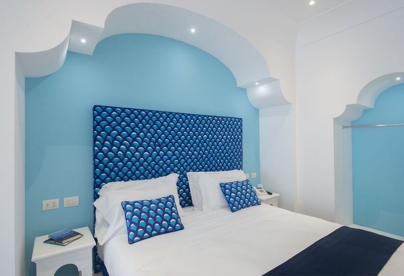 חדר סטנדרט לארבעה, Tramonto d'Oro