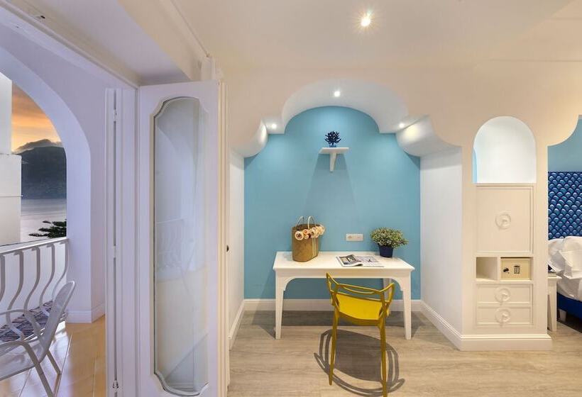 חדר סופריור לארבעה, Tramonto d'Oro