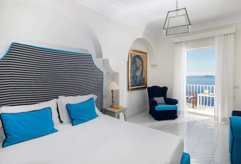 חדר קומפורט לשלושה, Tramonto d'Oro