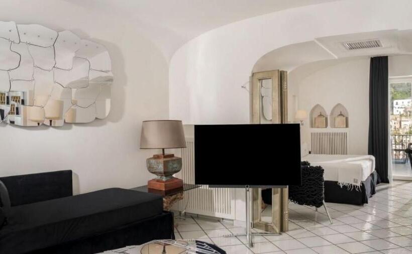 디럭스 주니어 스위트, Villa Franca