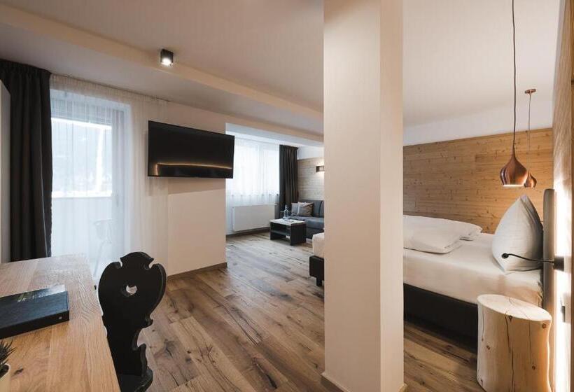 Номер Deluxe, Zum Mohren