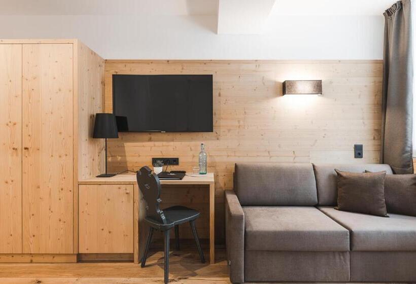 Номер Стандарт Индивидуальный, Zum Mohren