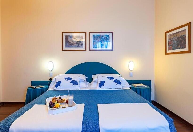 스탠다드 룸, Unahotels Imperial Sport