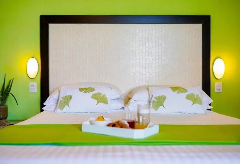 اتاق استاندارد یک نفره, Unahotels Imperial Sport