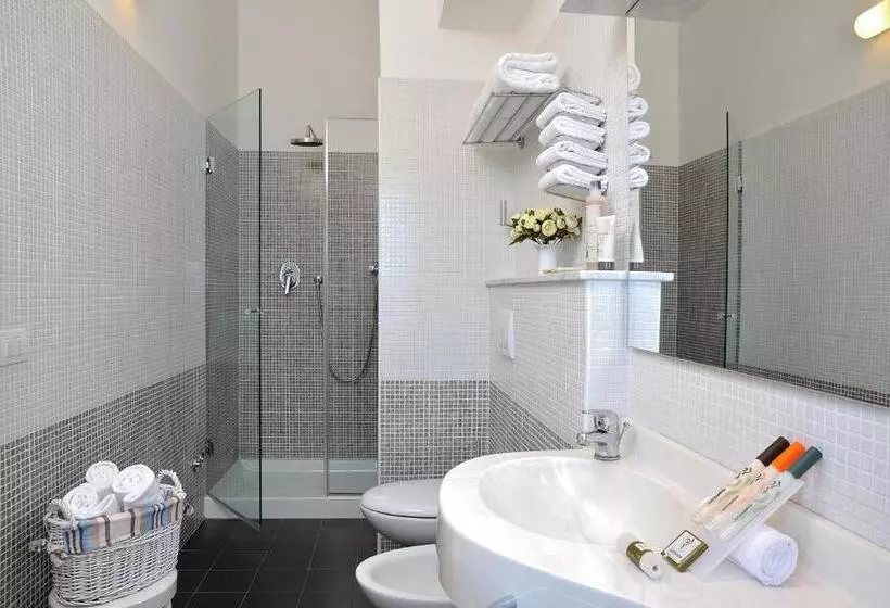اتاق استاندارد, Unahotels Imperial Sport