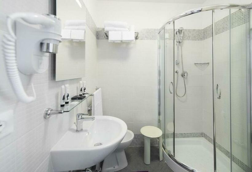 Triple Room Sea View, B&b Hotel Chioggia Airone