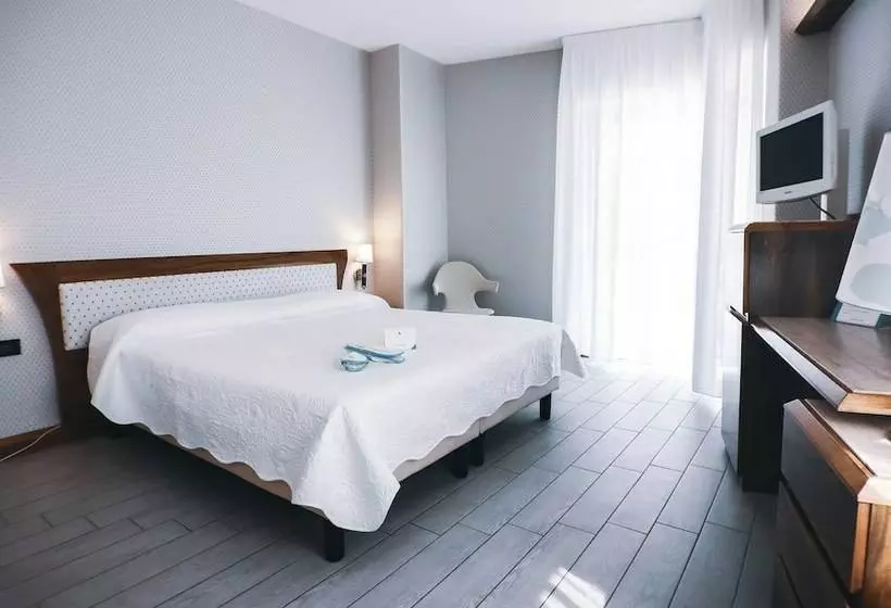 スタンダード４人部屋, B&b Hotel Chioggia Airone
