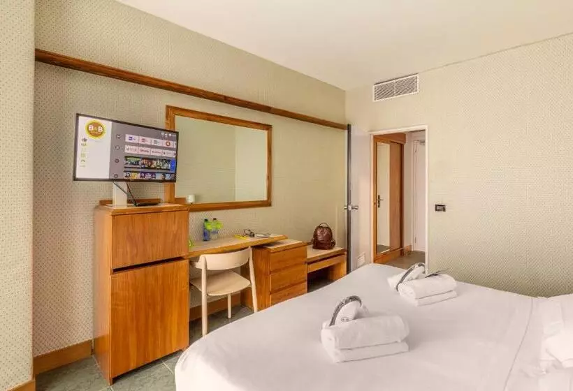 デラックスルーム, B&b Hotel Chioggia Airone