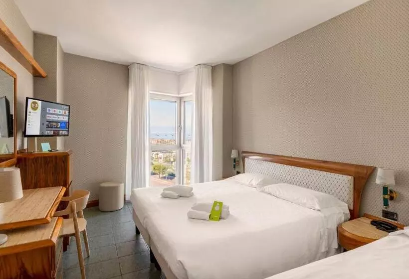 Triple Room Sea View, B&b Hotel Chioggia Airone