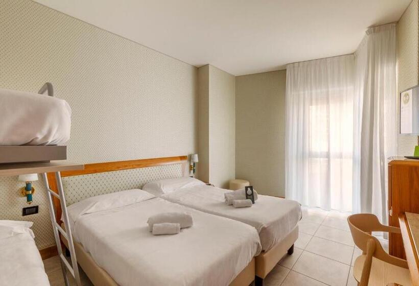 Четырехместный Номер Стандарт, B&b Hotel Chioggia Airone