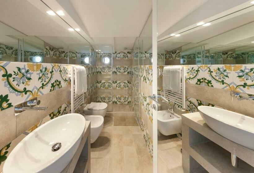 Номер Стандартный с Видом, Alpha