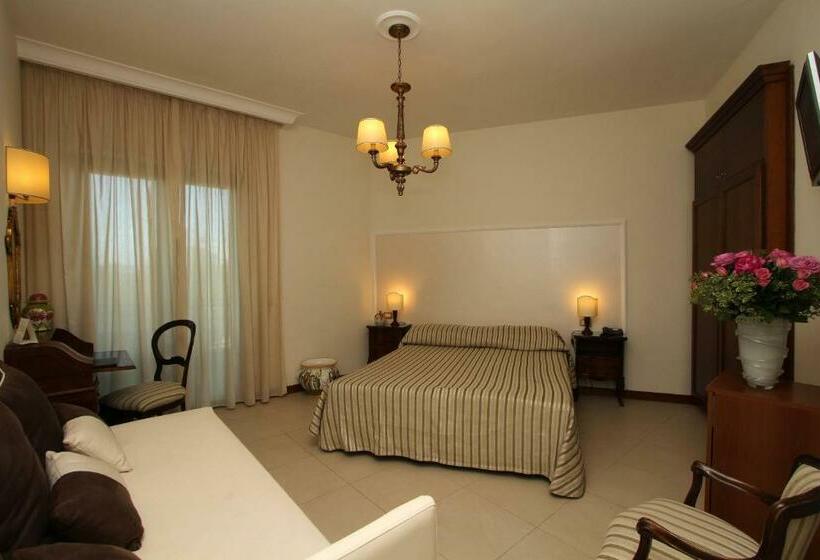 Номер Стандарт Трехместный, Alpha