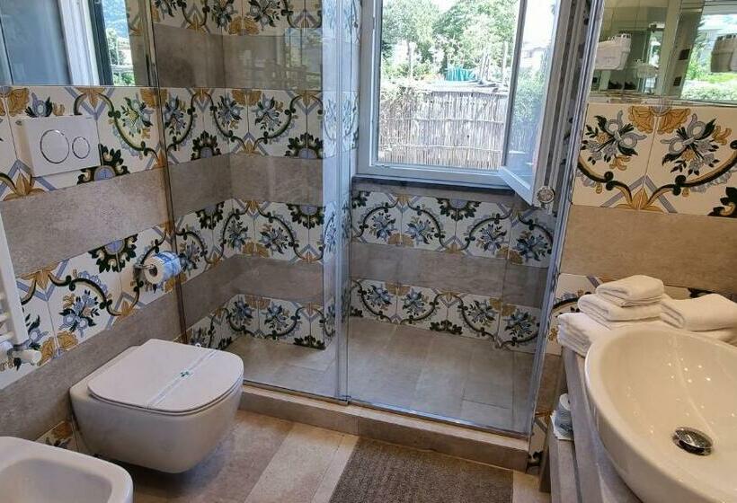 Номер Стандарт Трехместный, Alpha