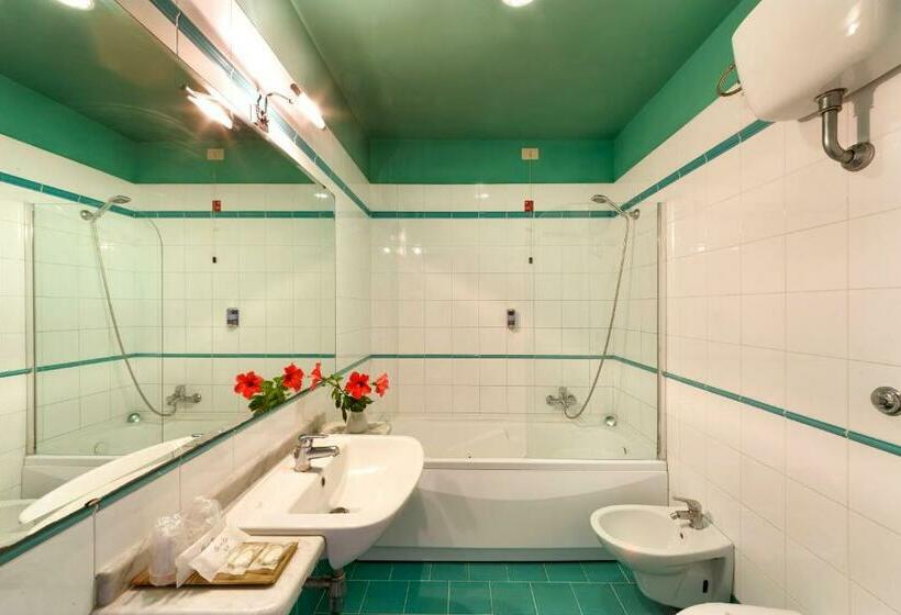 Классический Номер, Alpha