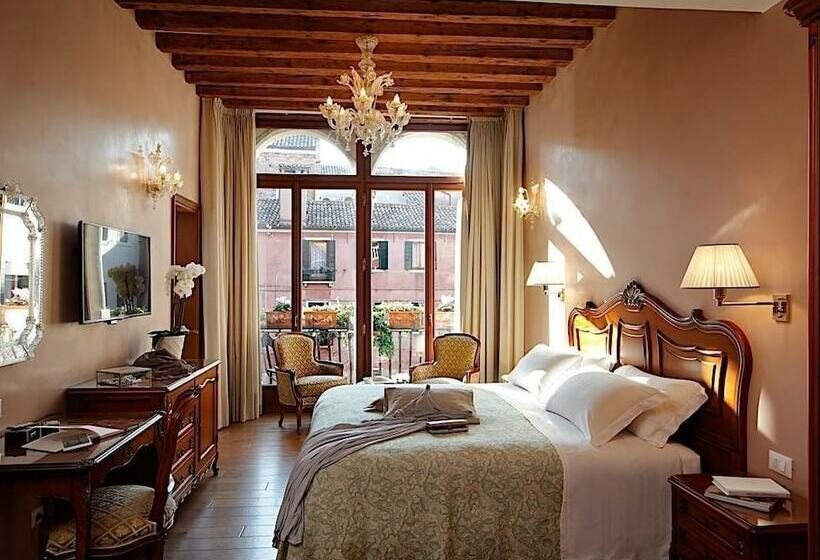 سوییت جونیور, Bisanzio