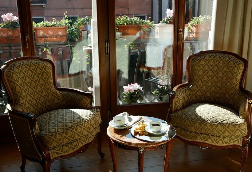 سوییت جونیور, Bisanzio