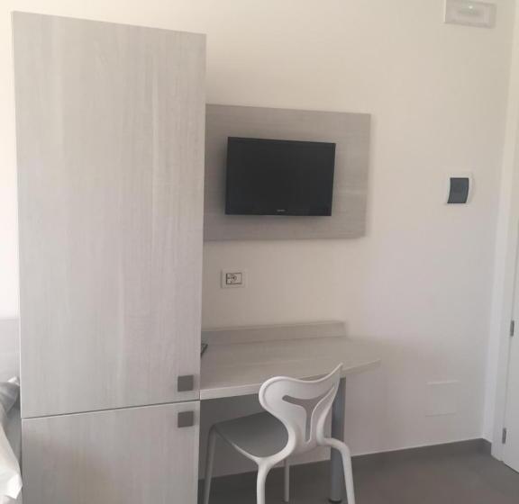 Номер Стандарт, Caravel