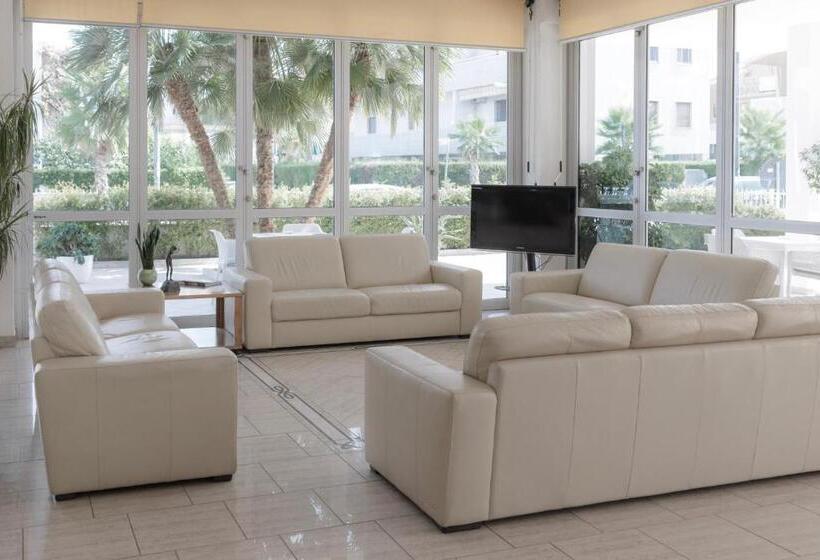 Номер Стандарт Трехместный, Caravel