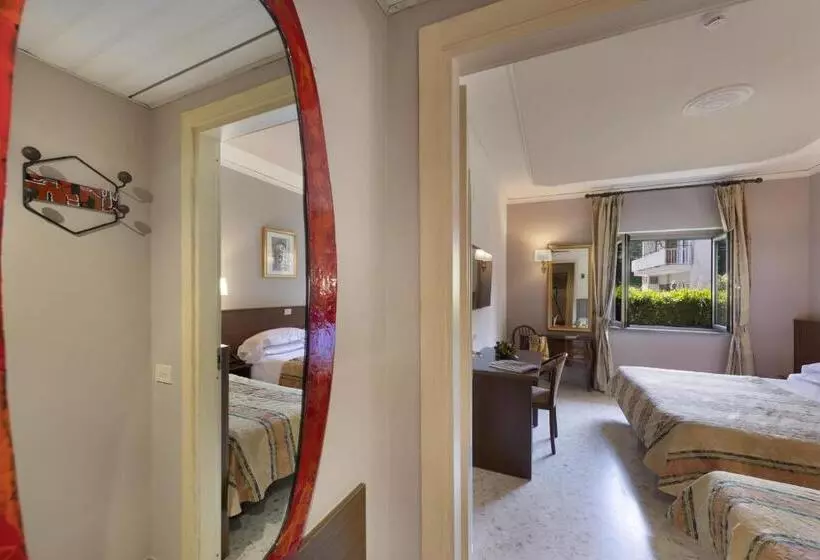 اتاق استاندارد سه نفره, Central Wellness