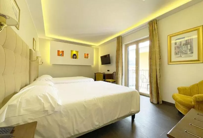 اتاق استاندارد چهار تخته, Central Wellness