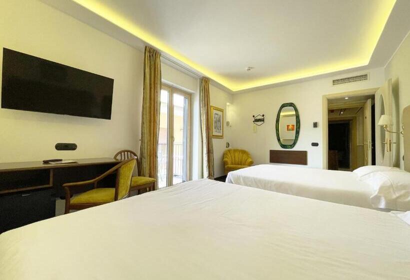 4인용 스탠다드 룸, Central Wellness