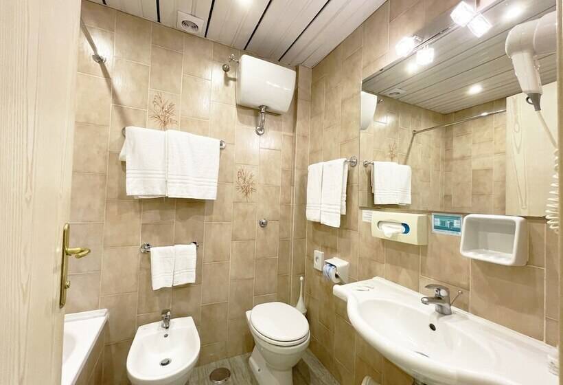 수피리어 룸, Central Wellness