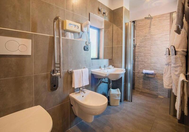 수피리어 룸, Central Wellness