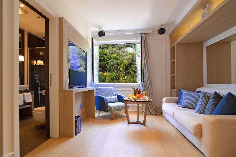 スイート, Eight Hotel Paraggi
