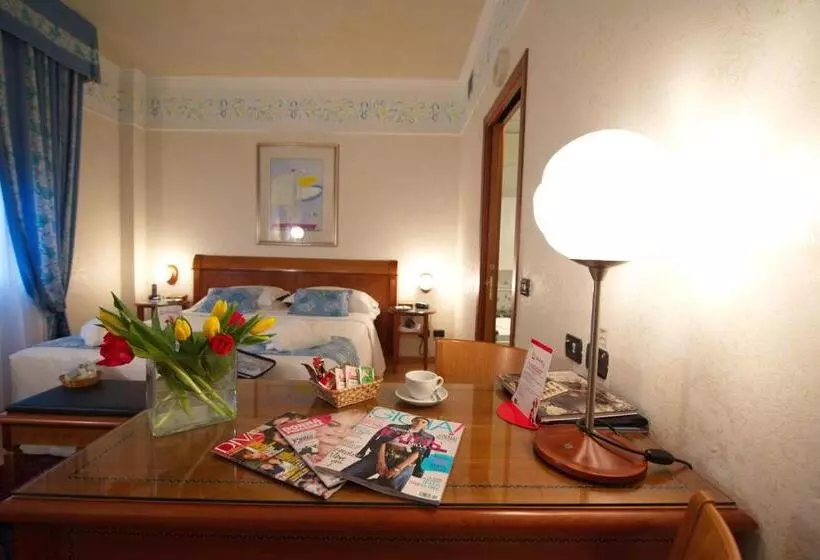 اتاق کلاسیک, Firenze