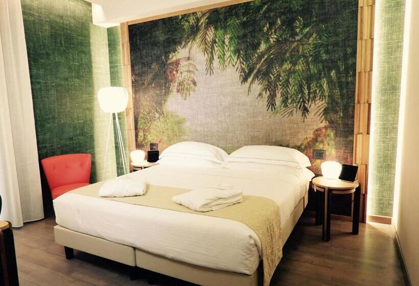 חדר סטנדרט לשלושה, Firenze