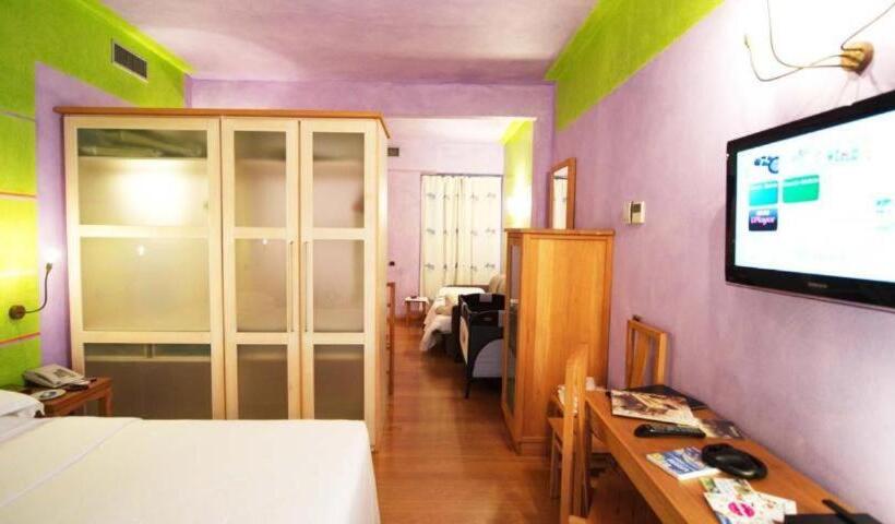 חדר משפחתי, Firenze