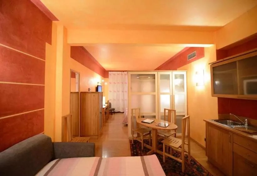 سوئیت جونیور خانوادگی, Firenze