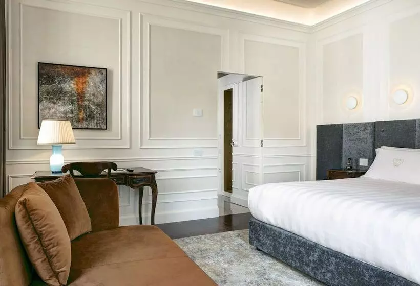 سوییت جونیور, Grand Hotel Duchi D Aosta