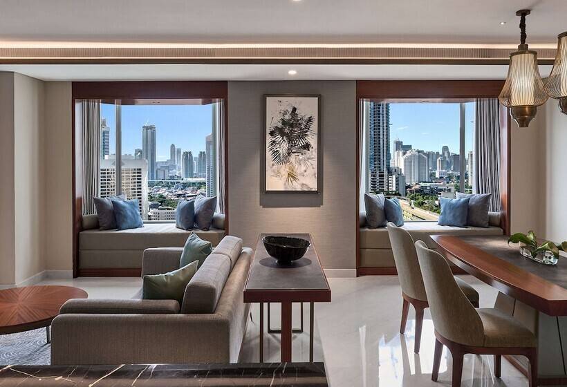 Люкс, Grand Hyatt Jakarta