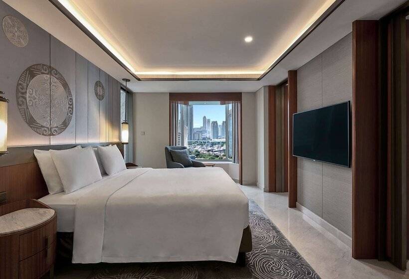 Люкс, Grand Hyatt Jakarta