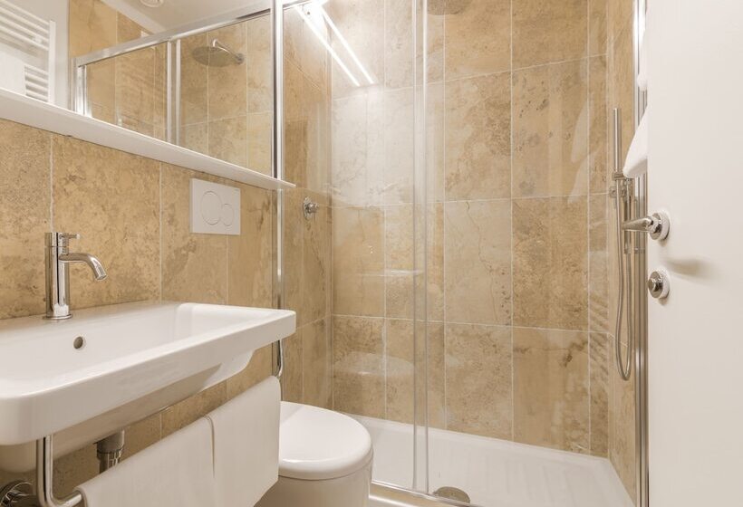 スタンダードシングルルーム, La Cisterna