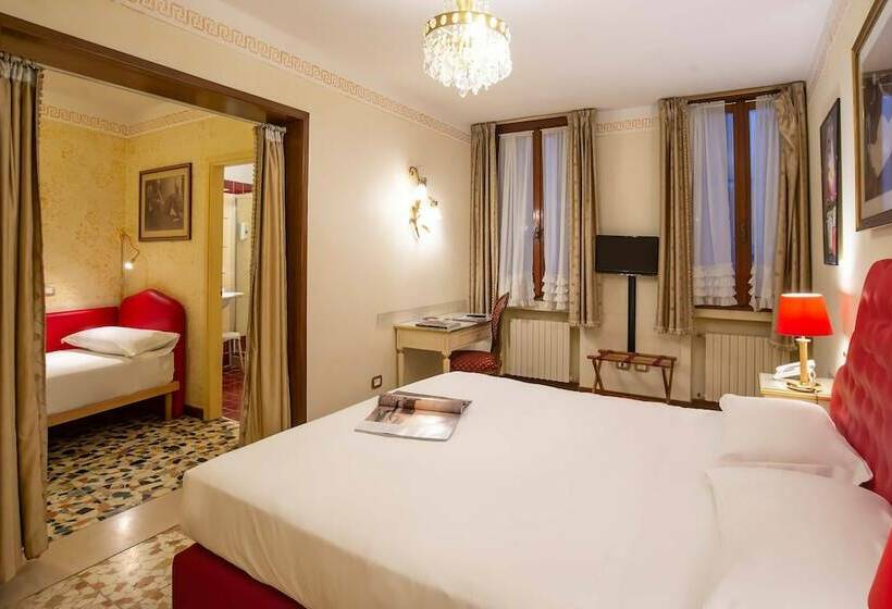 اتاق استاندارد سه نفره, La Fenice Et Des Artistes