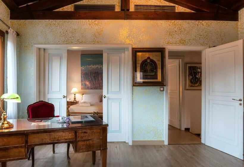 Suite with Terrace, La Fenice Et Des Artistes