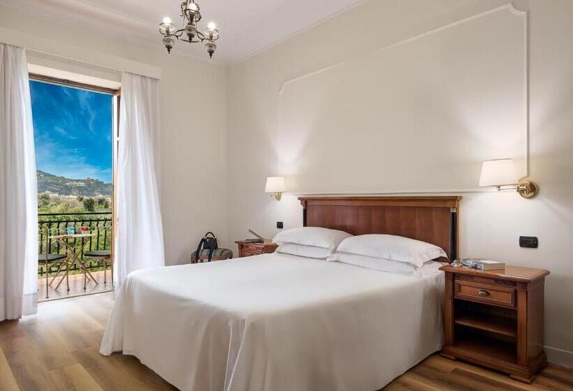 古典房间, Majestic Palace