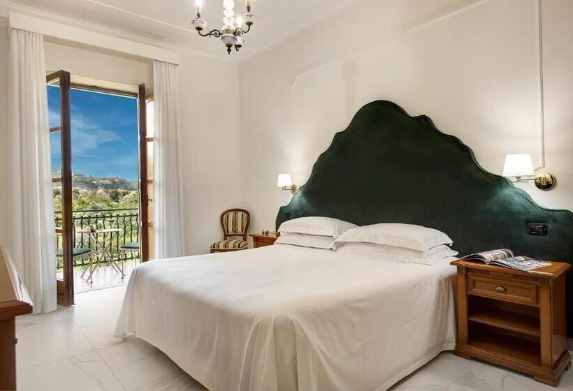 舒适型房间, Majestic Palace