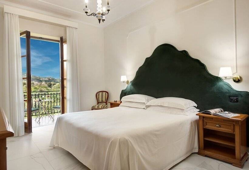 舒适型房间, Majestic Palace